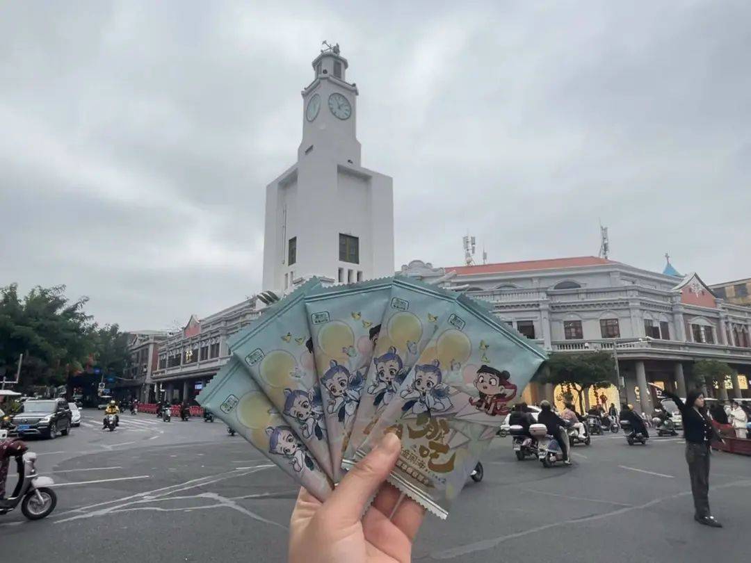 ！最高竟卖出25万提醒：不宜盲目跟风警惕风险PG麻将胡了2试玩火了！厦门很多年轻人都在玩(图2)