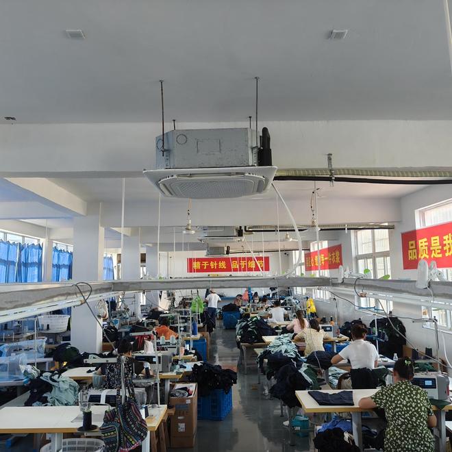 金裁服饰江西生产基地顺利投产PG电子麻将胡了2试玩浙江(图2)